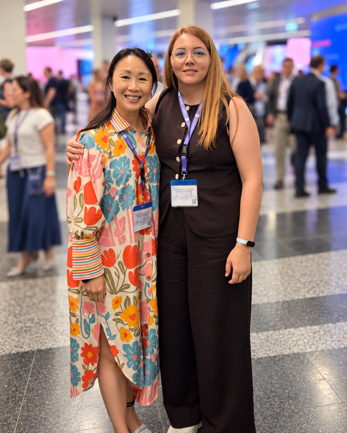 Ivana Kostic together with Professor Liona Poon Chiu Yee at a medical congress